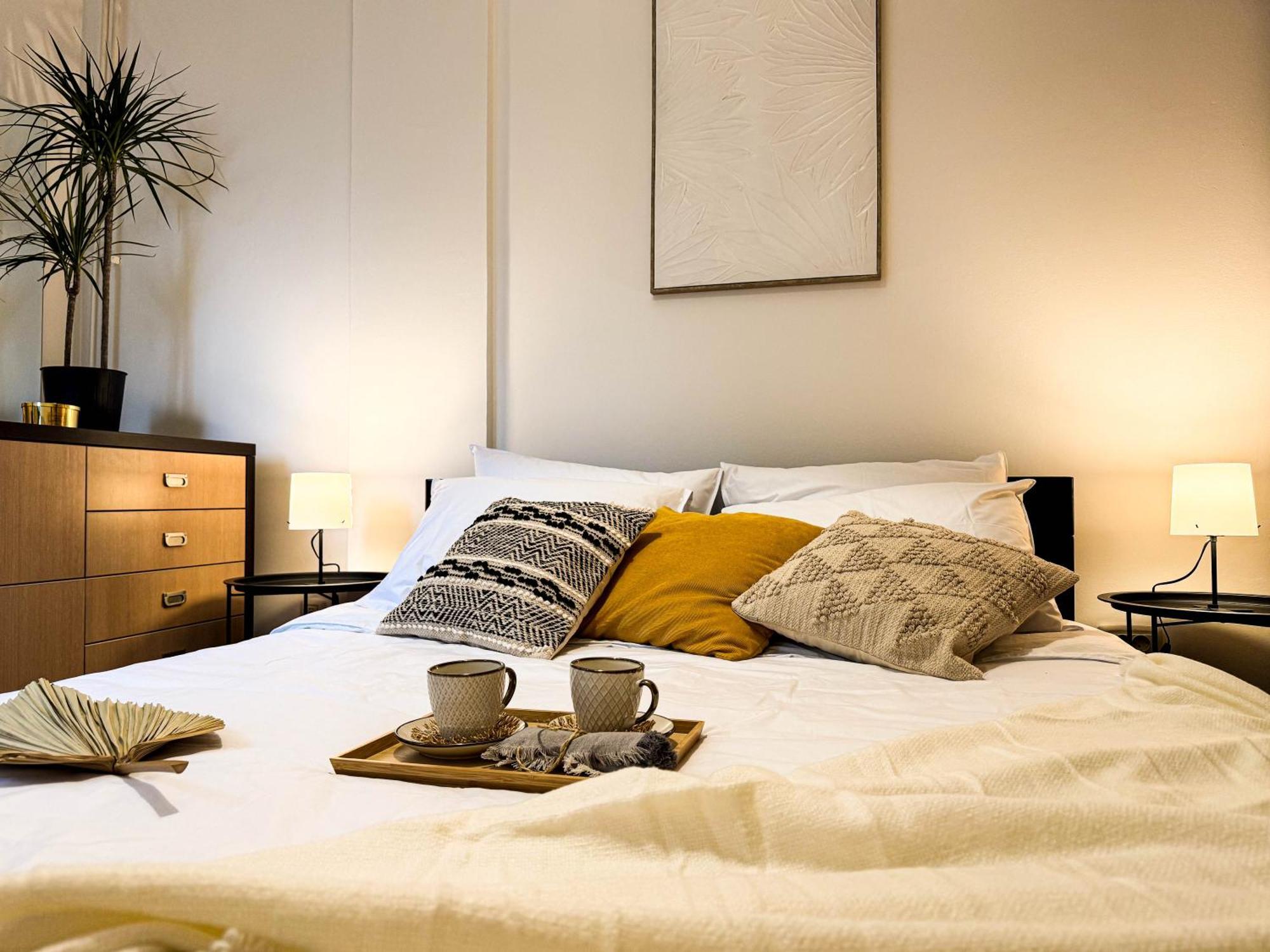 Apartamento Big Company Old Town Treasure Renovated Belgrado Exterior foto
